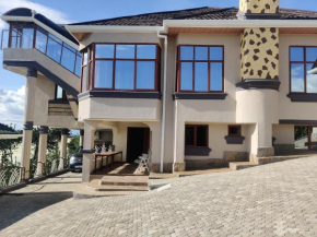 NAIVASHA- CRYSTAL HOME